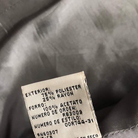 Men’s dark grey 3-button suit - Picture 1 of 5